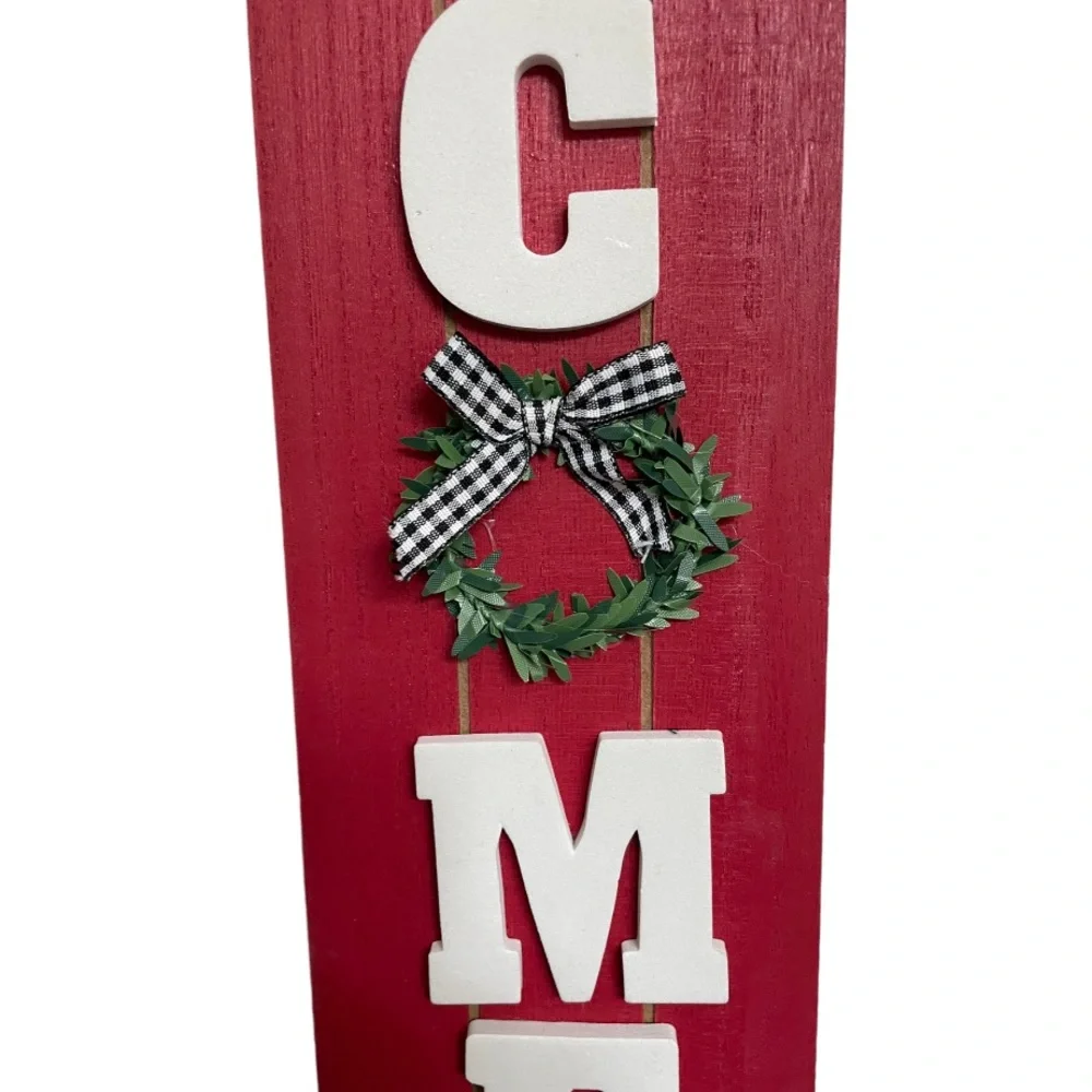 Welcome Wood Slatted 24” Christmas Hanging Wall Decor NWT